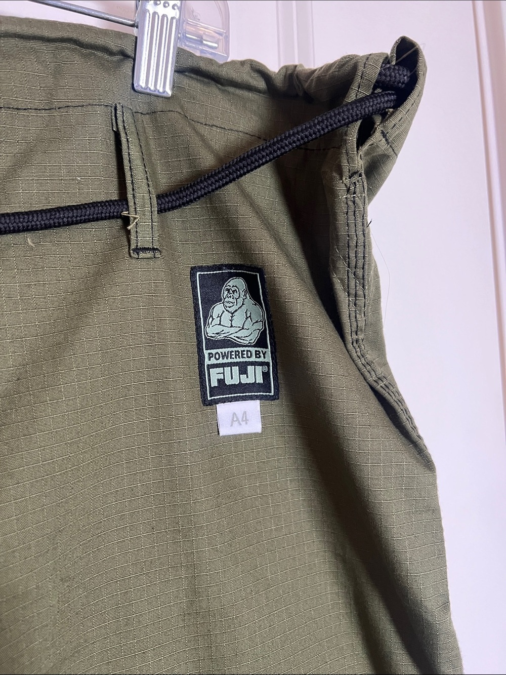 FUJI SBG Jiu-Jitsu Gi A4 / XL Jacket and Pants Olive Green (2-pieces) - Picture 7 of 10